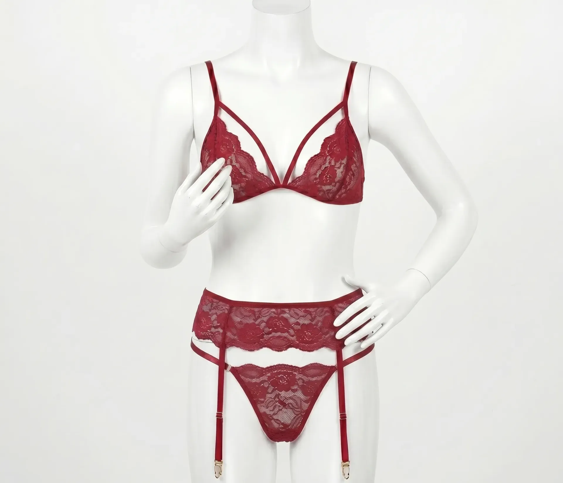 Ensemble de Lingerie 3 Pièces en Dentelle Florale avec Porte-Jarretelles et Harnais 